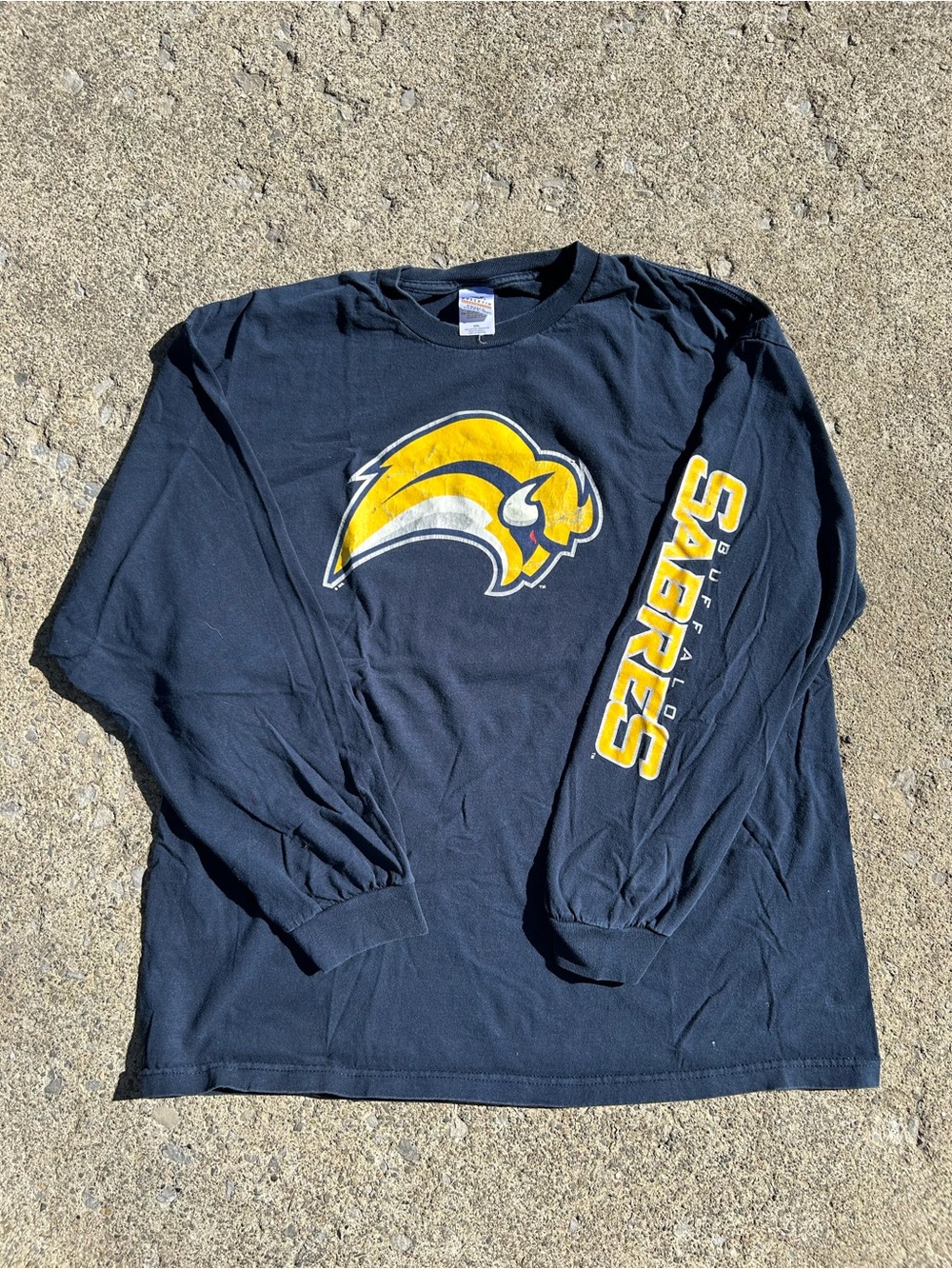 Vintage Buffalo Sabres Long Sleeve Logo Tee - Navy & Gold
